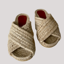 Load image into Gallery viewer, Slides in jute