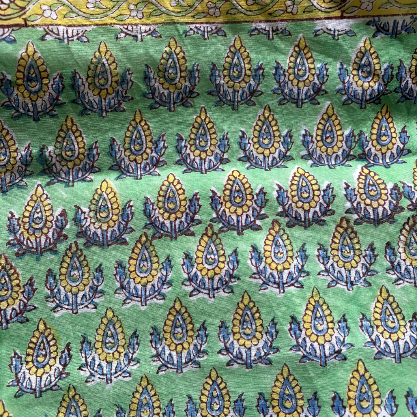 Sarong Indy