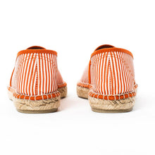 Ladda upp bild till gallerivisning, Röd vit randiga espadriller.
